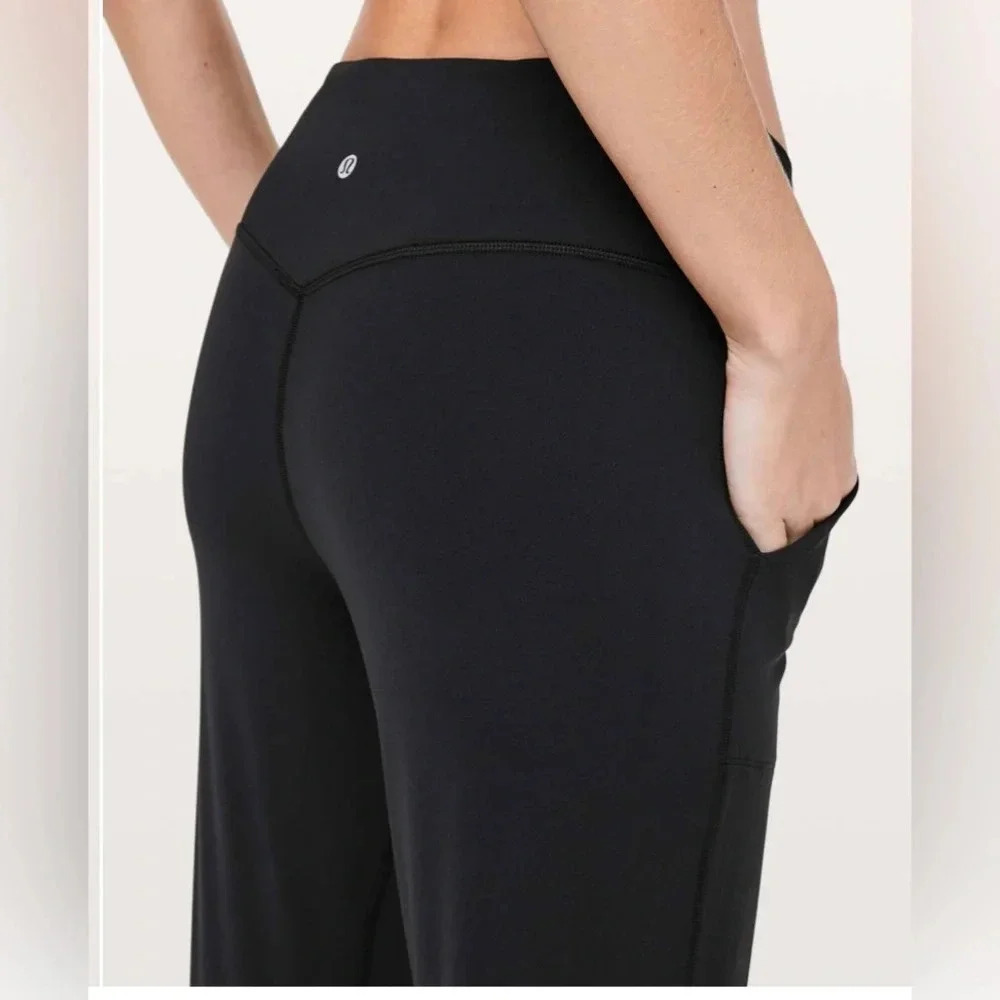 Lululemon Black Align Crop 23" High Rise Jogger Womens - Picture 2 of 5